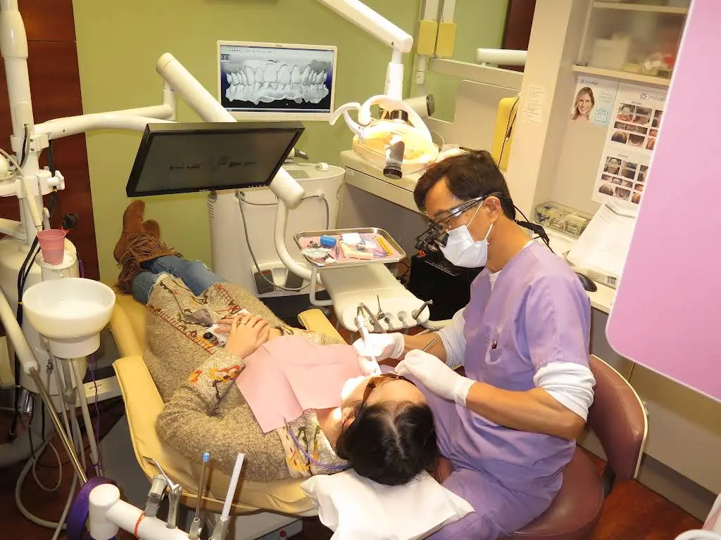 Paik Augustine W DDS - Family Dentistry