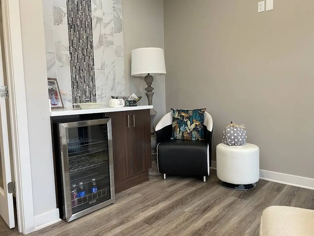 Dr. Katherine Stewart, DDS - Professional dental clinic exterior with modern facilities