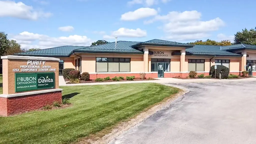 Bubon Orthodontics - Professional dental clinic exterior with modern facilities