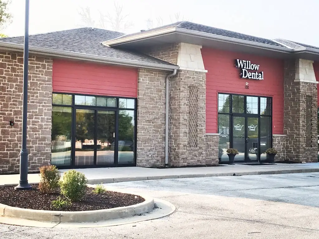 Willow Dental - Professional dental clinic exterior with modern facilities