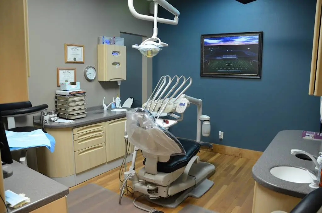 Town Square Dental Care - Professional dental clinic exterior with modern facilities