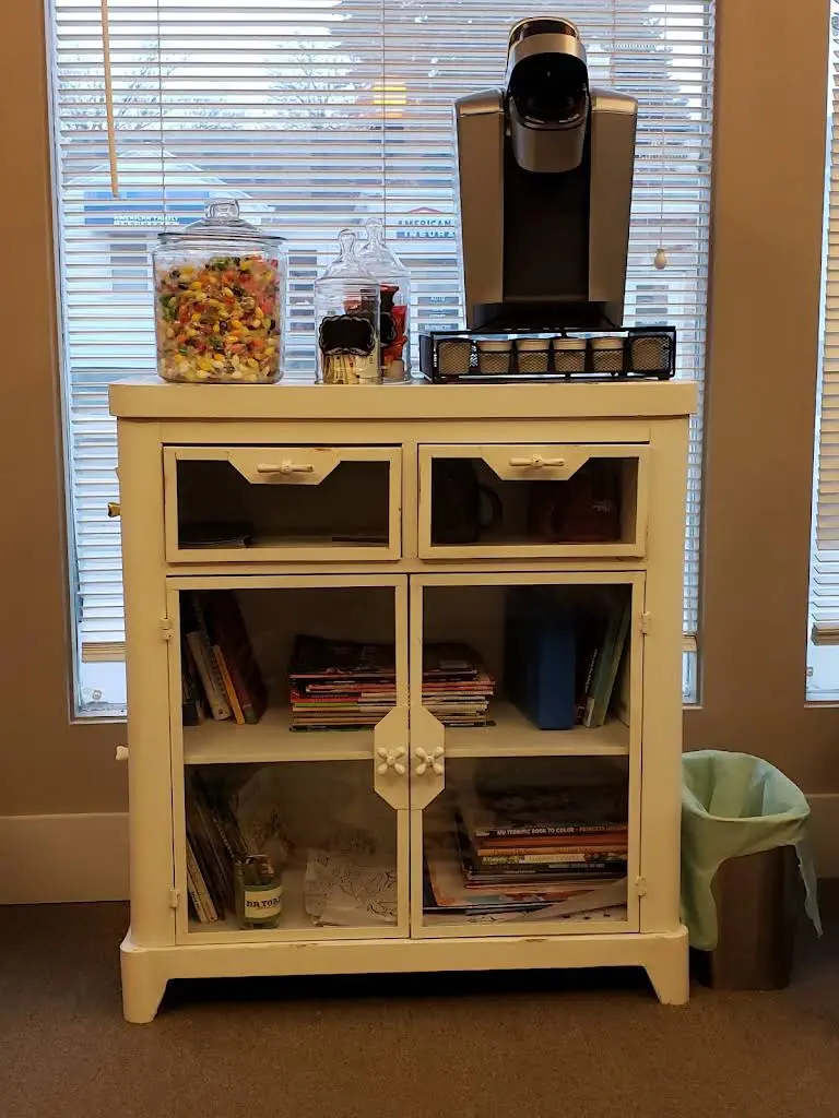 Dr. Torie's Dental Shoppe, PC