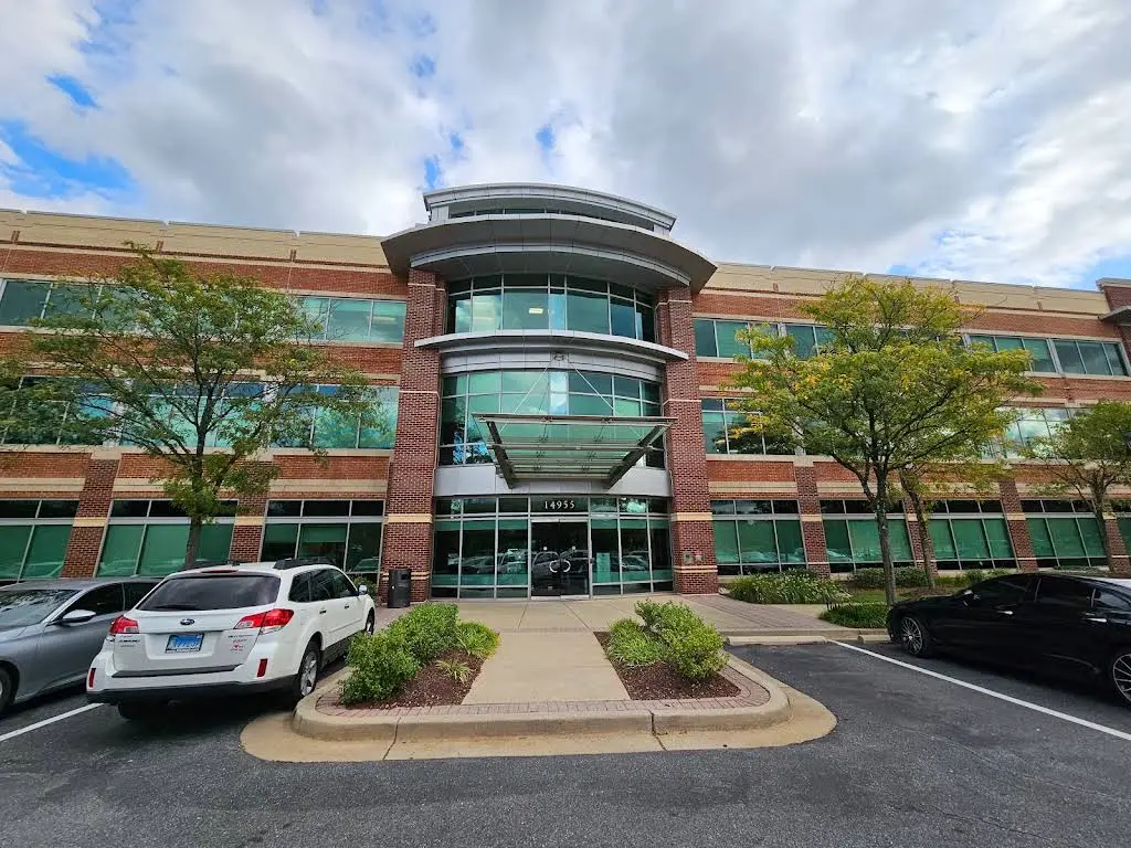 Fallsgrove Orthodontics | Atefeh Boroun DDS - Professional dental clinic exterior with modern facilities