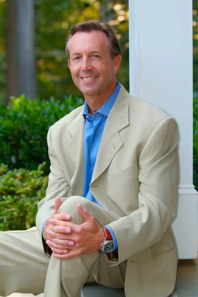 Bradley Olson DDS / Smile Images