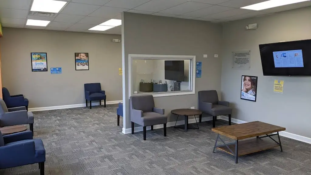 Orthodontic Experts Rockford - Professional dental clinic exterior with modern facilities