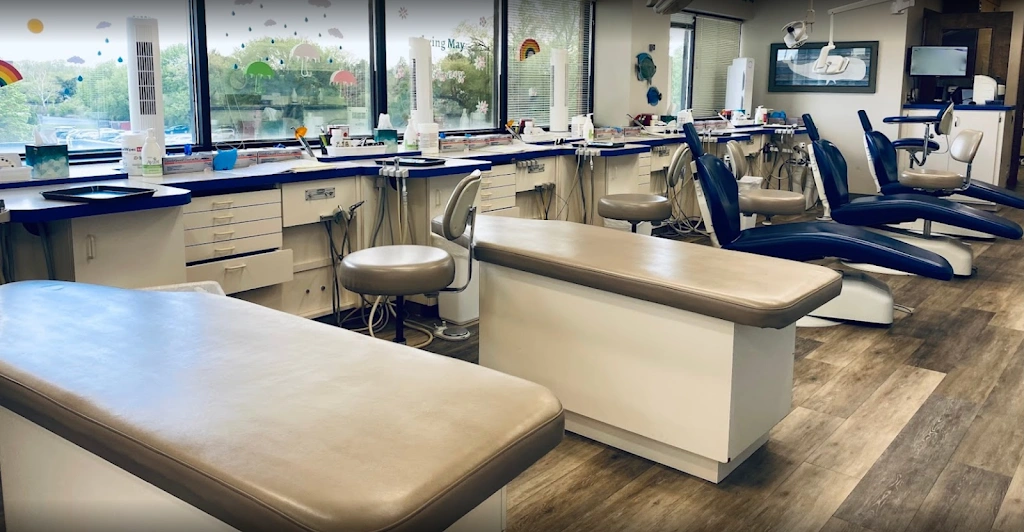 The Fun Kid's Dentist - Professional dental clinic exterior with modern facilities