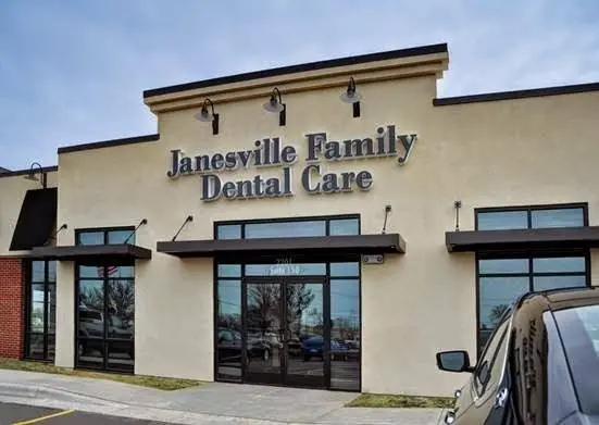 Janesville Family Dental Care - Professional dental clinic exterior with modern facilities