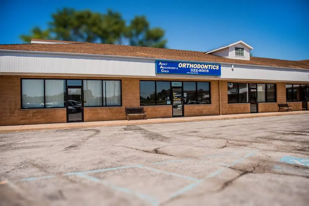 AAC Orthodontics - Professional dental clinic exterior with modern facilities