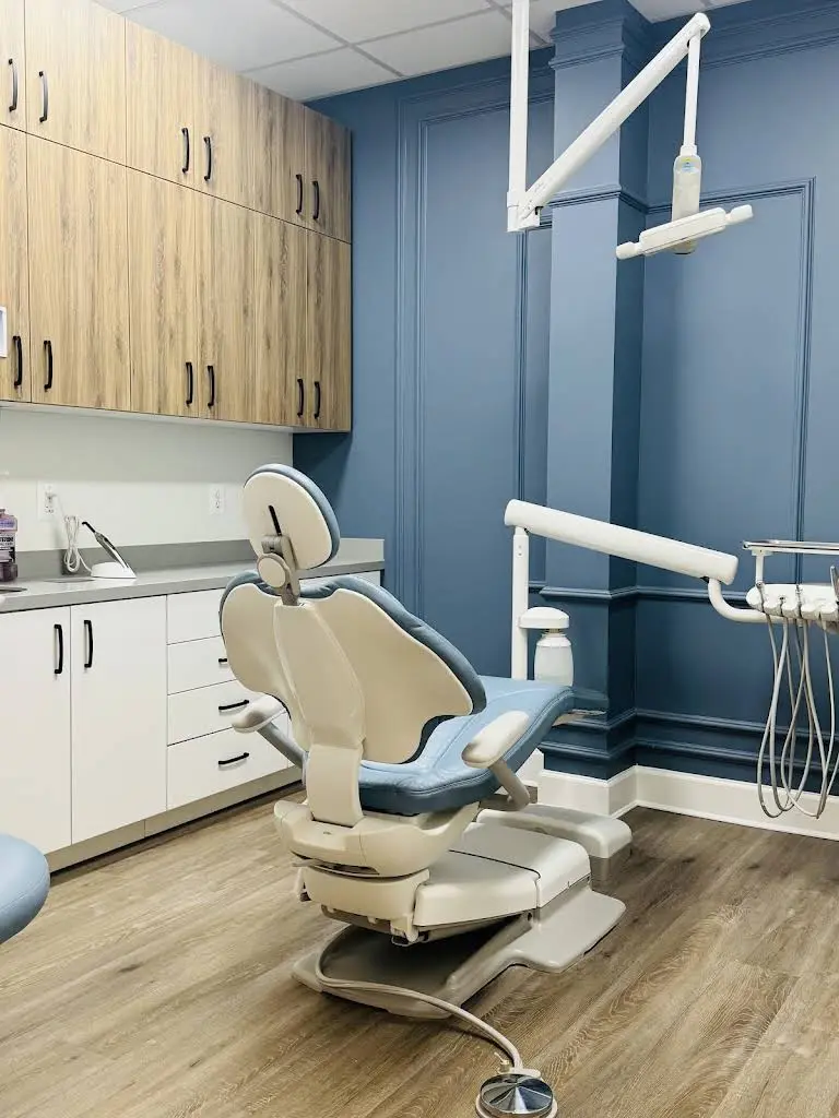 Horizon Family Dental Care - Professional dental clinic exterior with modern facilities
