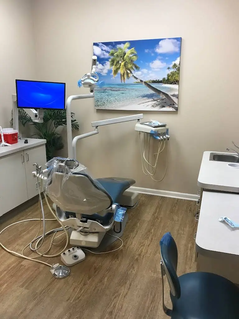 Chesapeake Smiles Dental - Professional dental clinic exterior with modern facilities