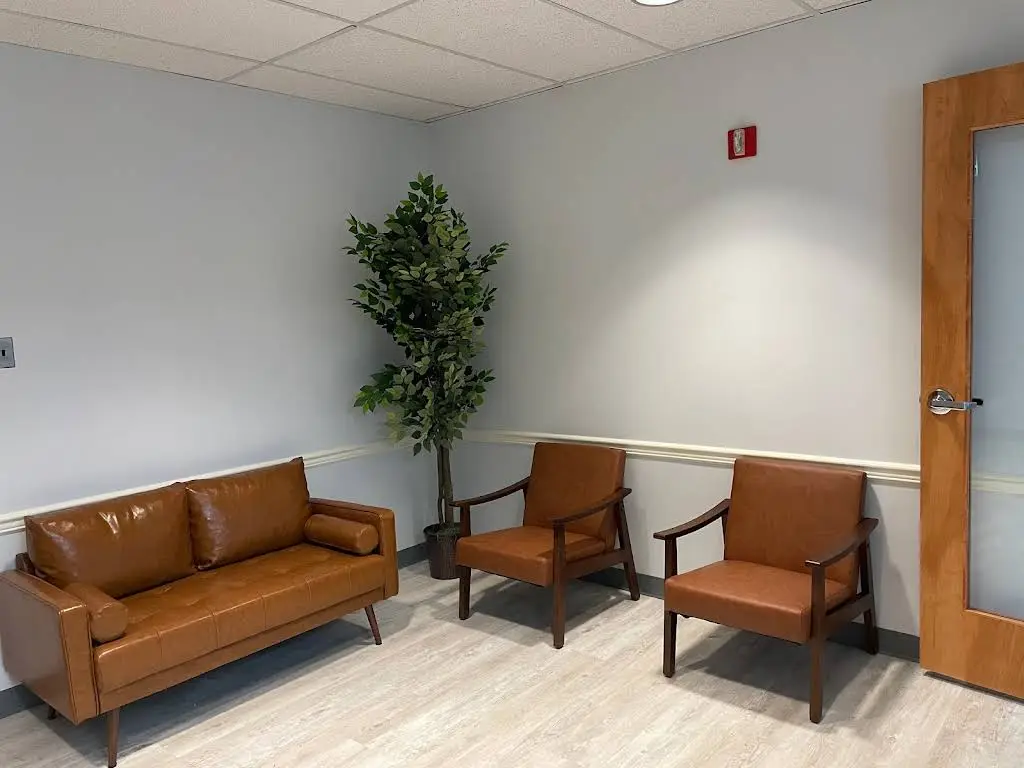 Fairfax Dentures and Implants - Professional dental clinic exterior with modern facilities