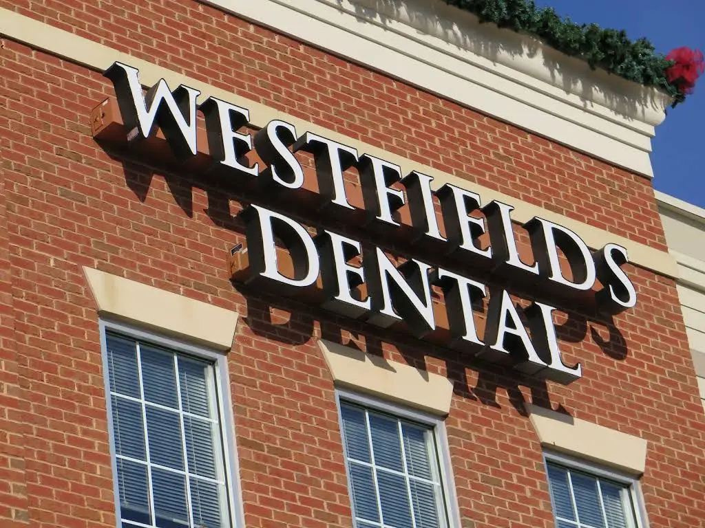 Westfields Dental Dr. Whitney S. Jarrell, DDS - Professional dental clinic exterior with modern facilities