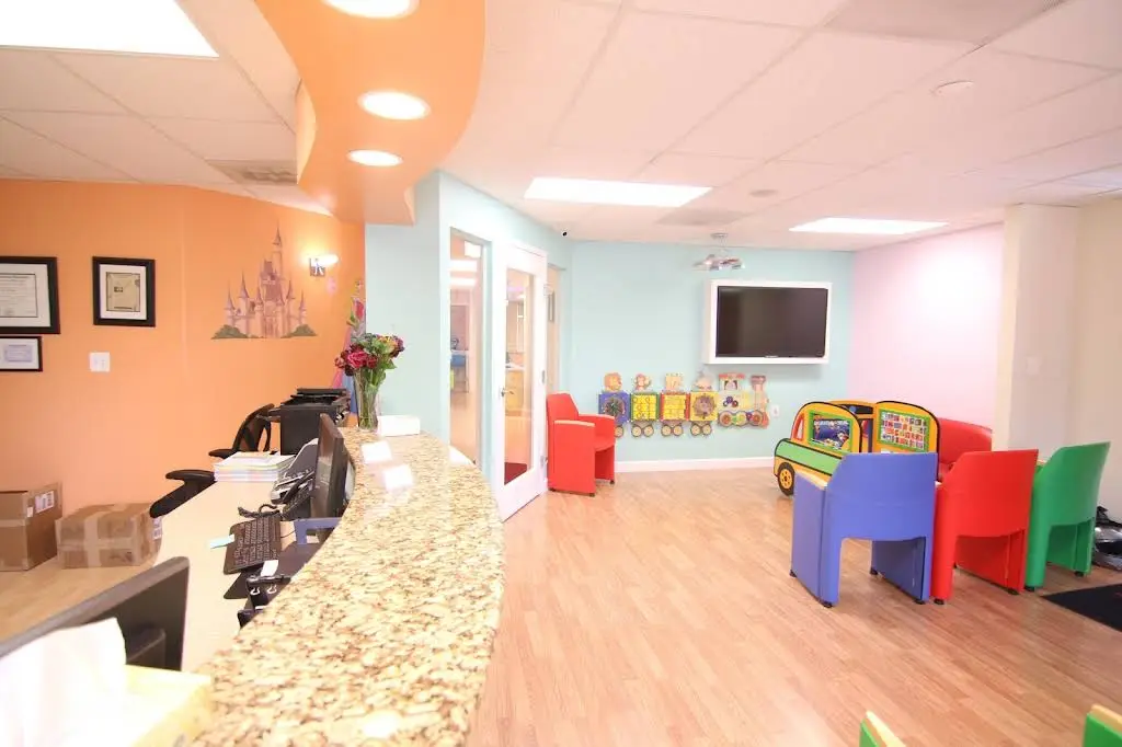 BriteStars Pediatric Dentistry at Lake Ridge - Professional dental clinic exterior with modern facilities