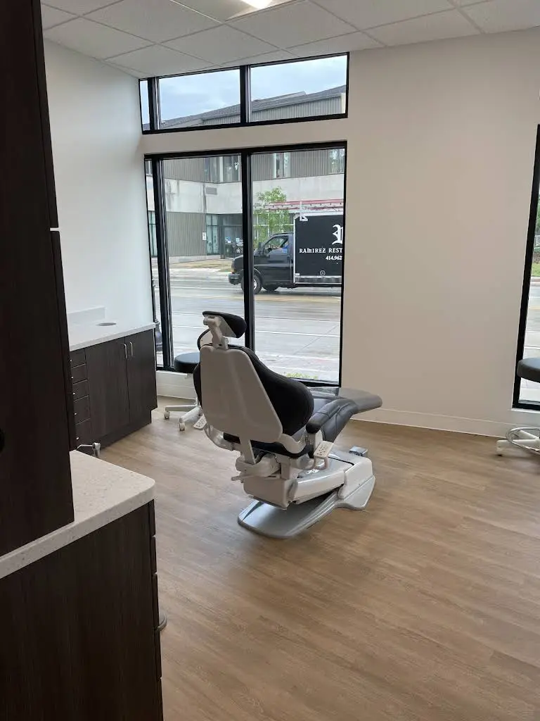 All Kind Smiles - Professional dental clinic exterior with modern facilities