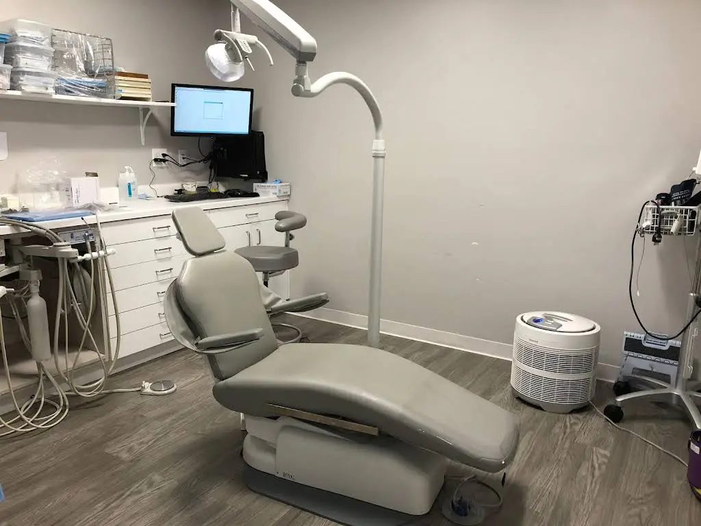 Children's Dental Center - Professional dental clinic exterior with modern facilities