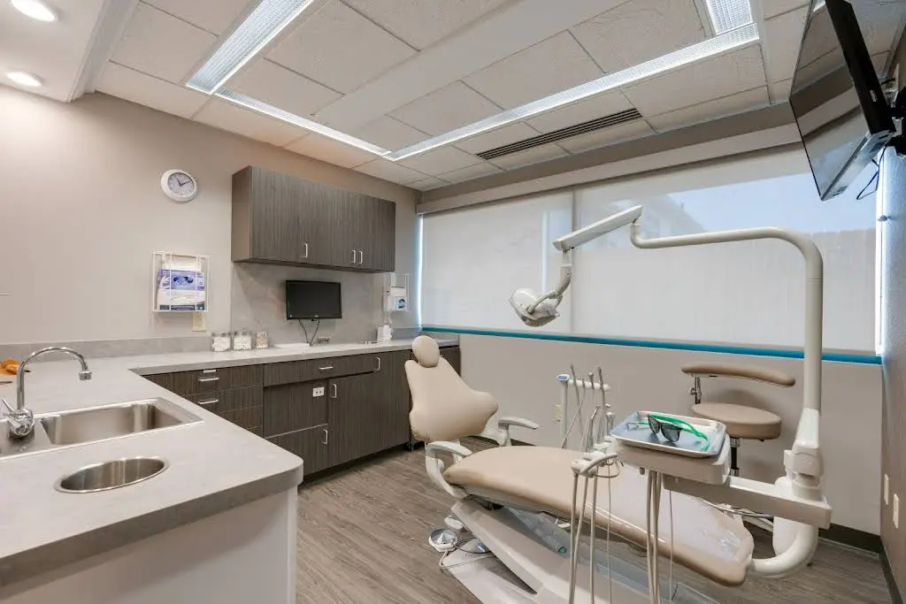 Advanced Dental Concepts - Professional dental clinic exterior with modern facilities