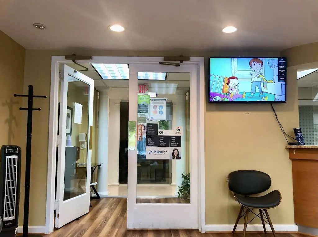 Aesthetic Family Dental - Professional dental clinic exterior with modern facilities