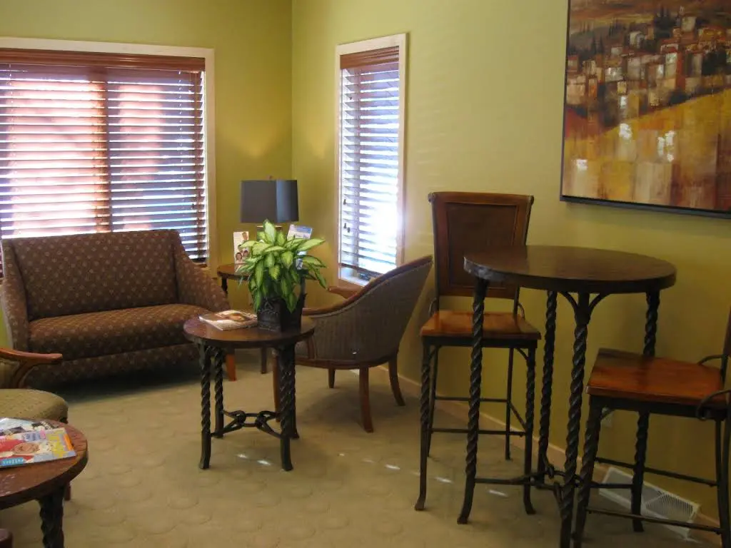 Excellence in Dentistry - Cottage Grove - Professional dental clinic exterior with modern facilities