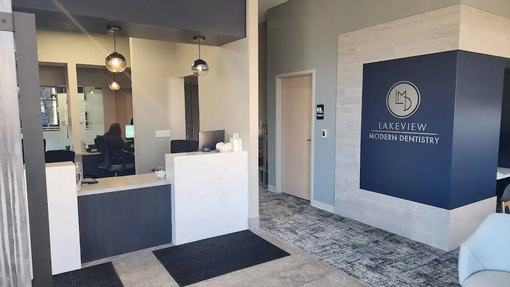 Lakeview Modern Dentistry - Professional dental clinic exterior with modern facilities