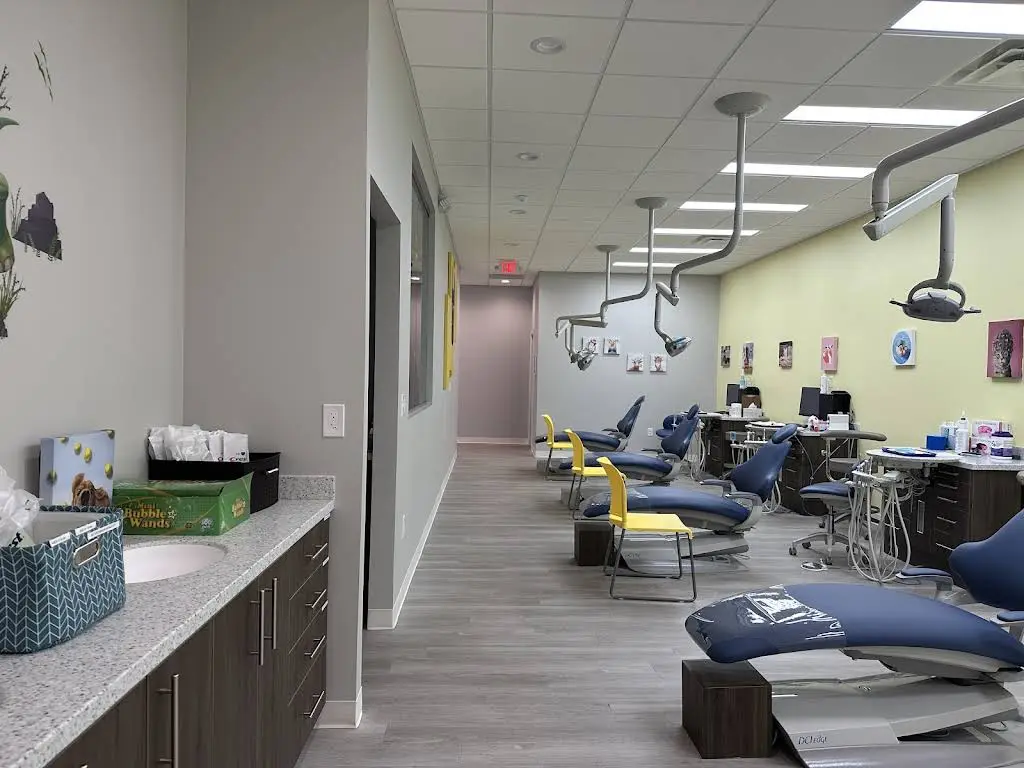 Amazing Smiles: Dentistry for Kids - Professional dental clinic exterior with modern facilities