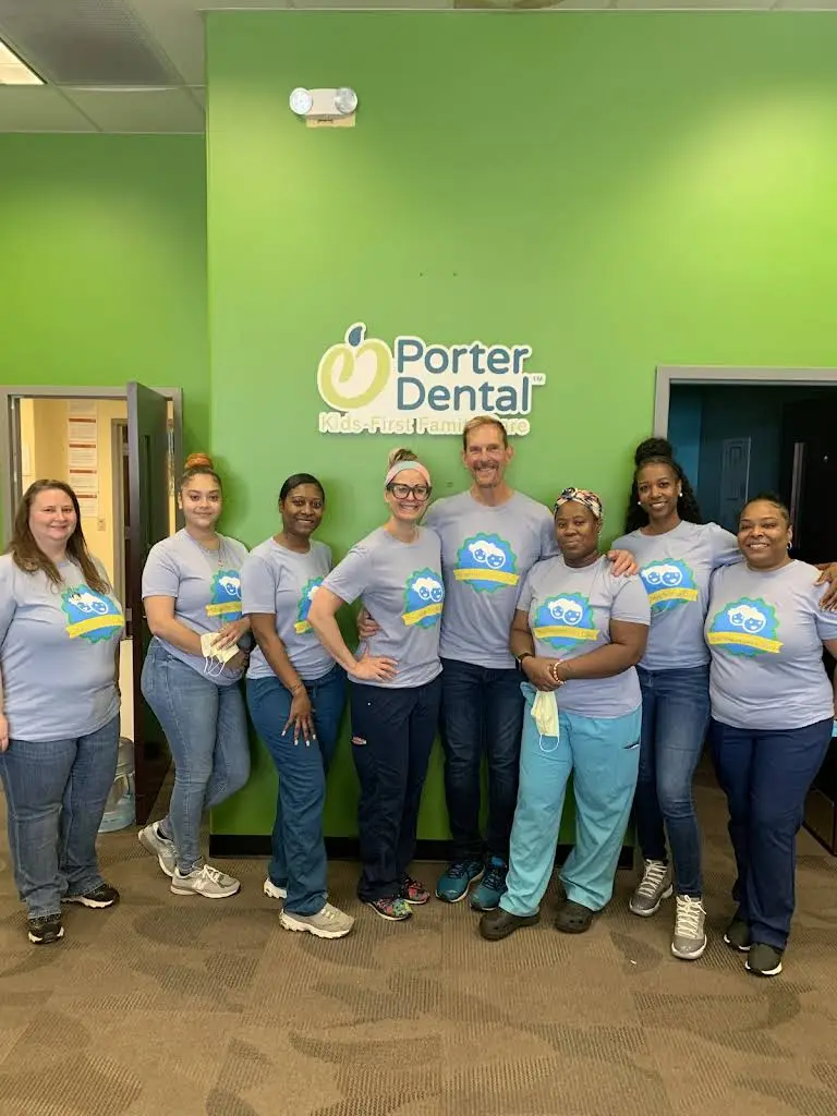 Porter Dental - Professional dental clinic exterior with modern facilities