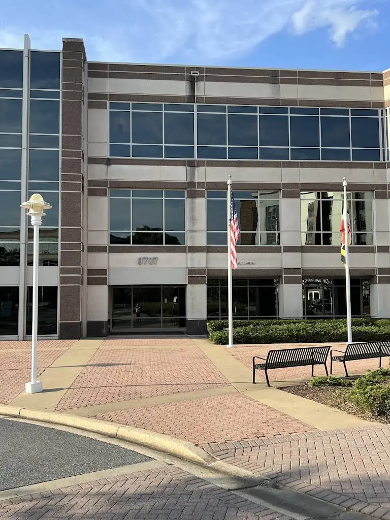Fallsgrove Endodontics - Professional dental clinic exterior with modern facilities