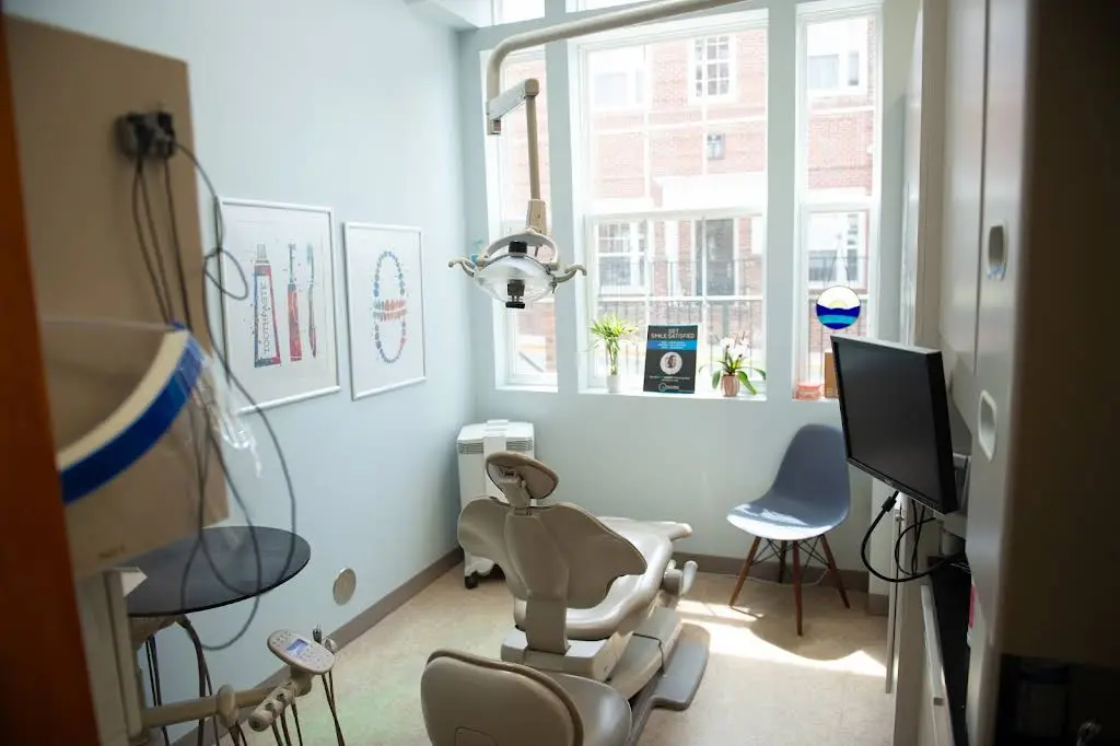 Gaithersburg Dental Care, Gerald W. Chan, DMD - Professional dental clinic exterior with modern facilities