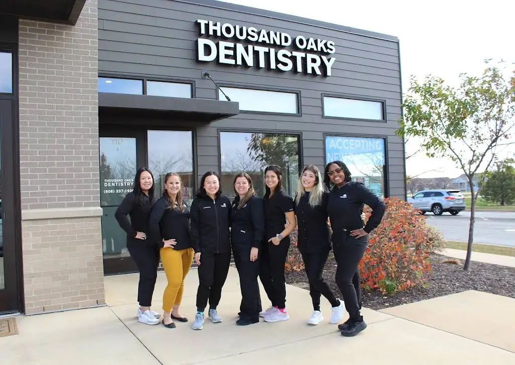 Thousand Oaks Dentistry - Professional dental clinic exterior with modern facilities