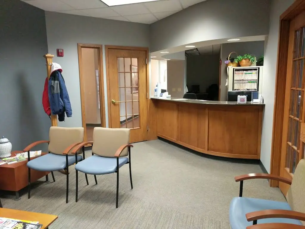 Stacey Dental S.C. - Professional dental clinic exterior with modern facilities