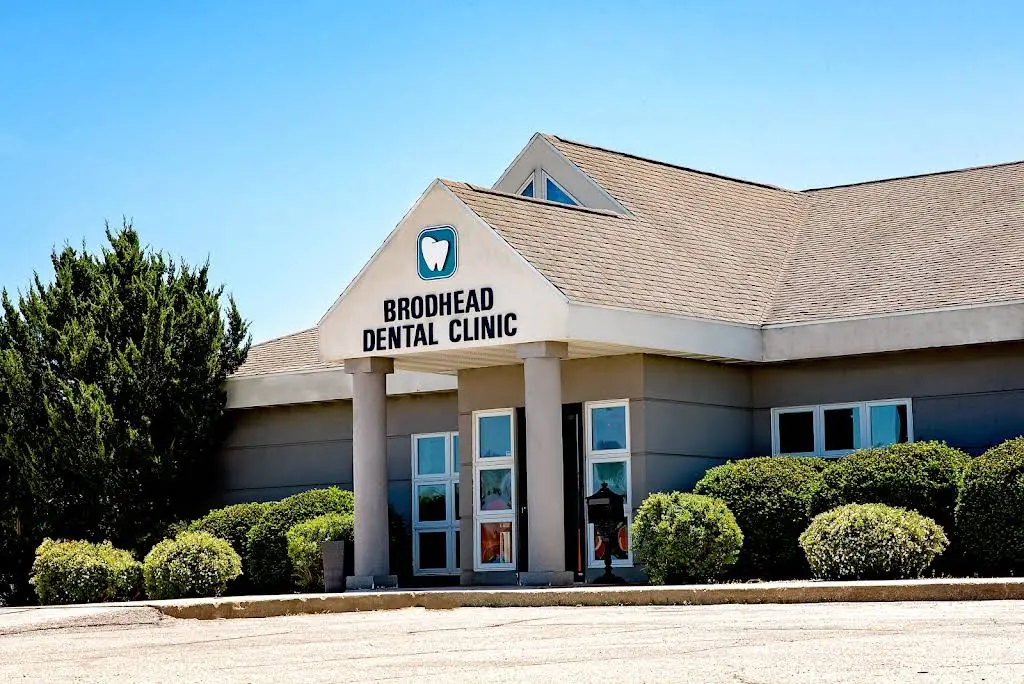 Brodhead Dental Clinic: Dan Branson DDS - Professional dental clinic exterior with modern facilities