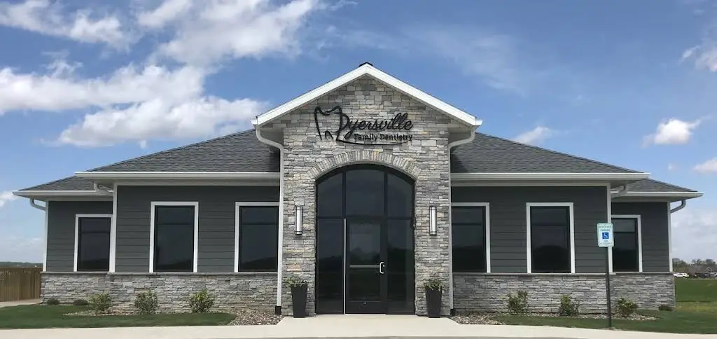 Dyersville Family Dentistry - Professional dental clinic exterior with modern facilities