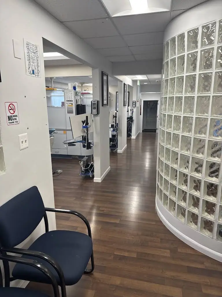 Simple Smile Dental - Professional dental clinic exterior with modern facilities