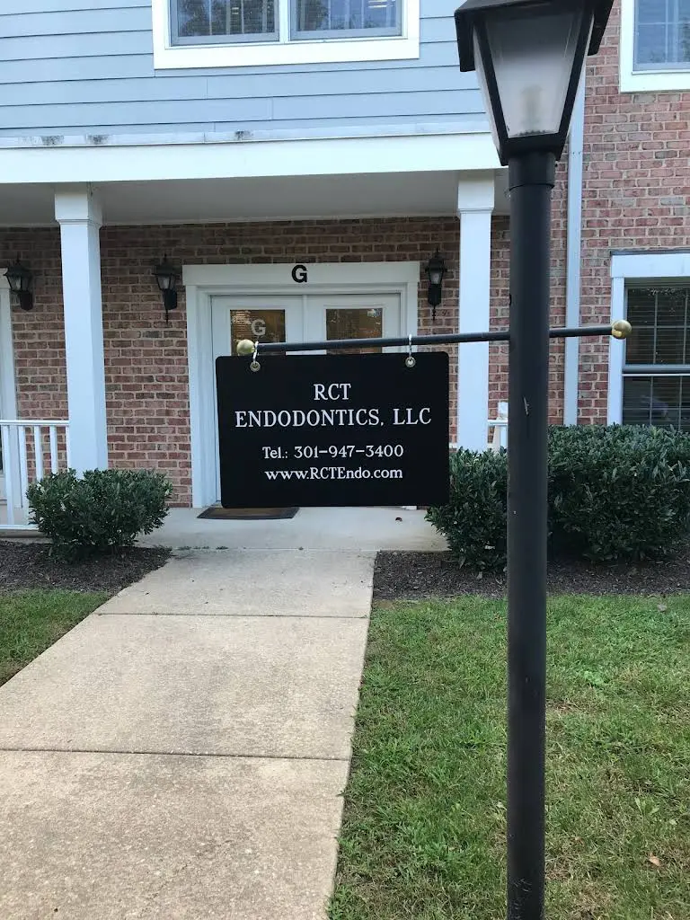 RCT Endodontics North Potomac - Professional dental clinic exterior with modern facilities
