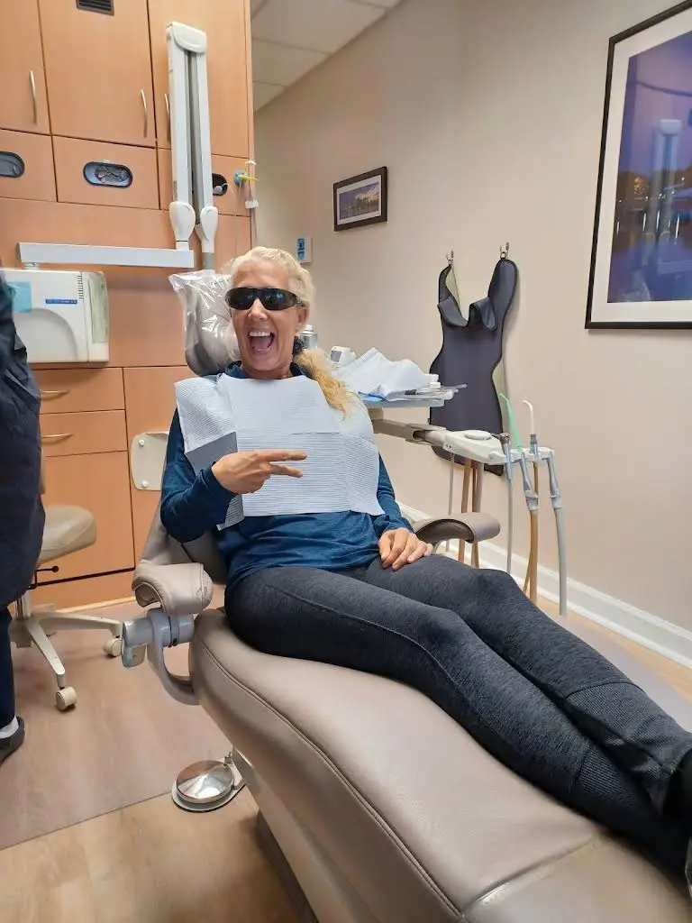 The Virginia Endodontic Group - Professional dental clinic exterior with modern facilities