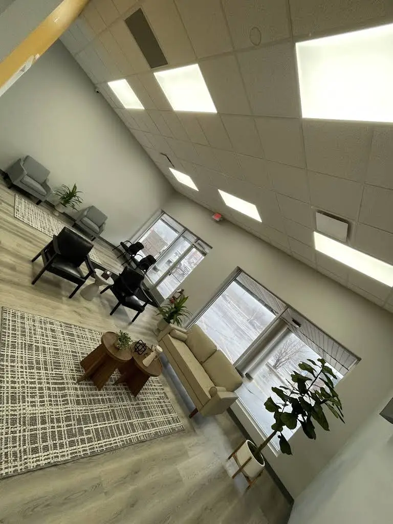 Dental Horizons Milwaukee - Professional dental clinic exterior with modern facilities
