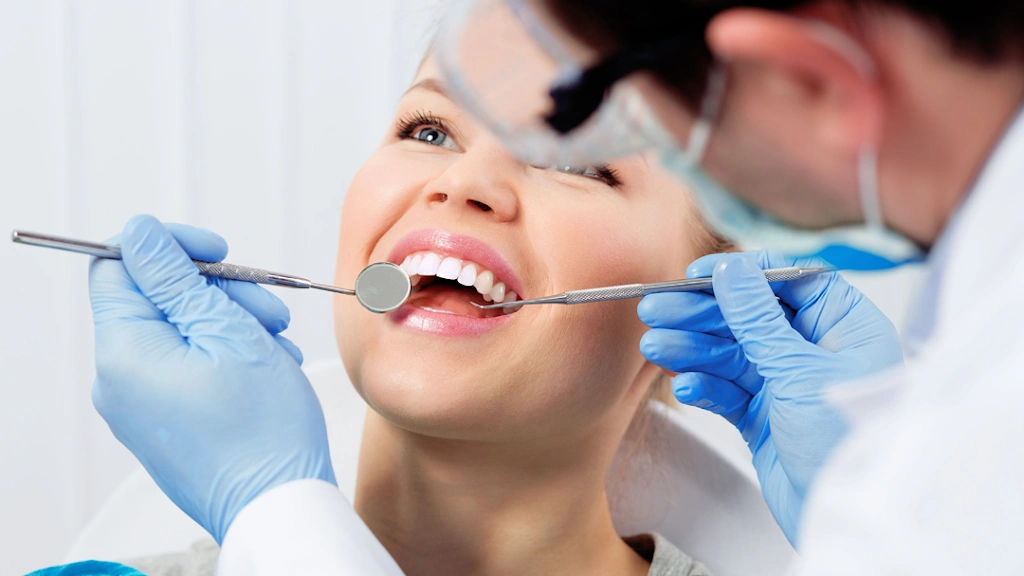 Marion Family Dental - Professional dental clinic exterior with modern facilities