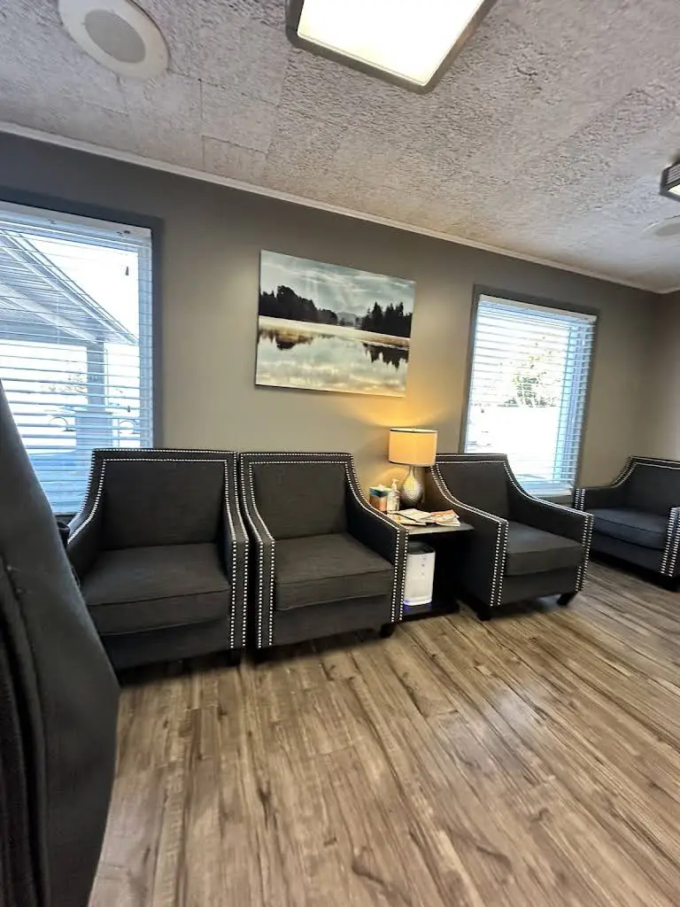 Area Oral and Maxillofacial Surgery - Professional dental clinic exterior with modern facilities