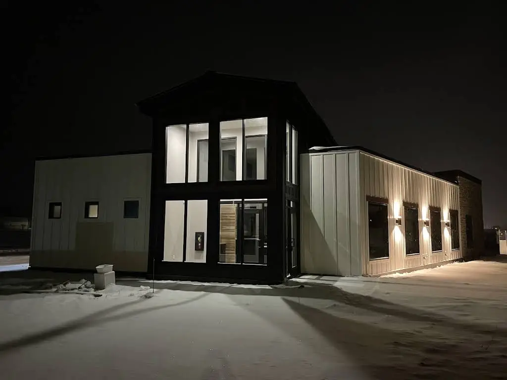 River Town Family Dentistry - Professional dental clinic exterior with modern facilities
