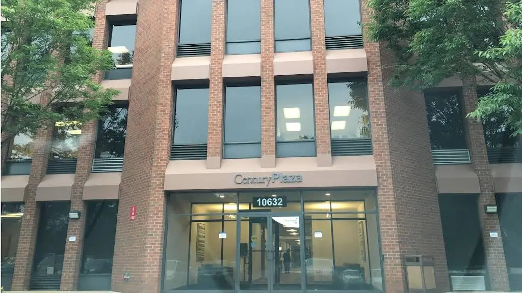 Delgado & Stanek PA - Professional dental clinic exterior with modern facilities
