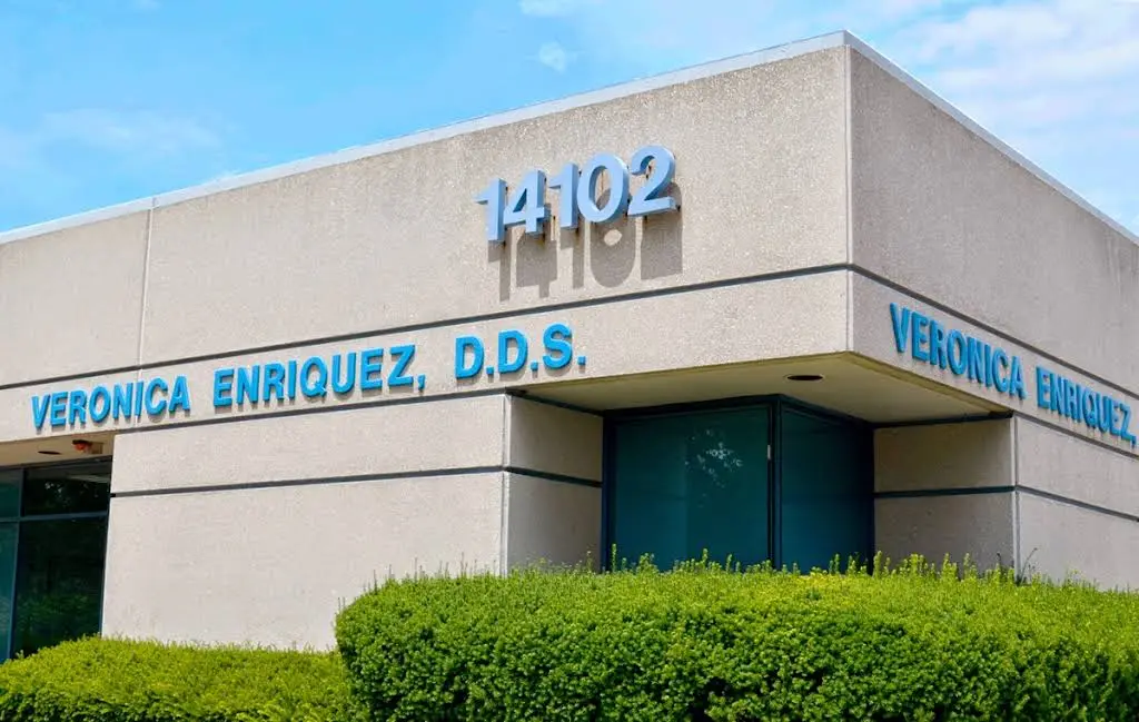 Enriquez Dental - Professional dental clinic exterior with modern facilities