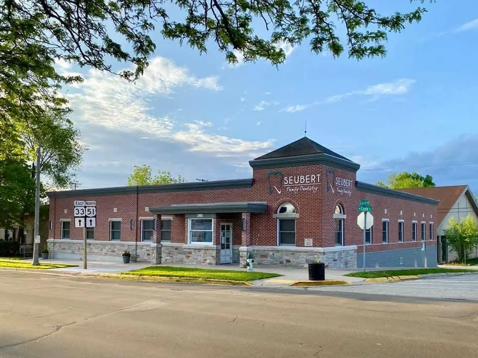 Seubert Family Dentistry - Professional dental clinic exterior with modern facilities