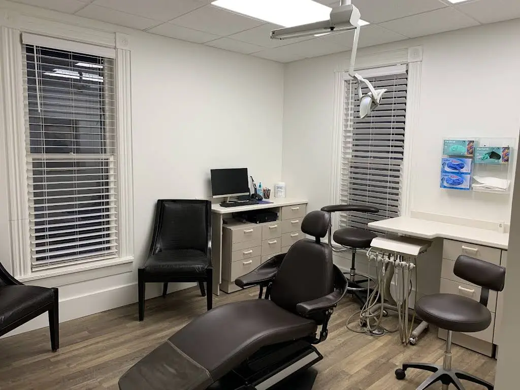 Main Street Dental - Professional dental clinic exterior with modern facilities