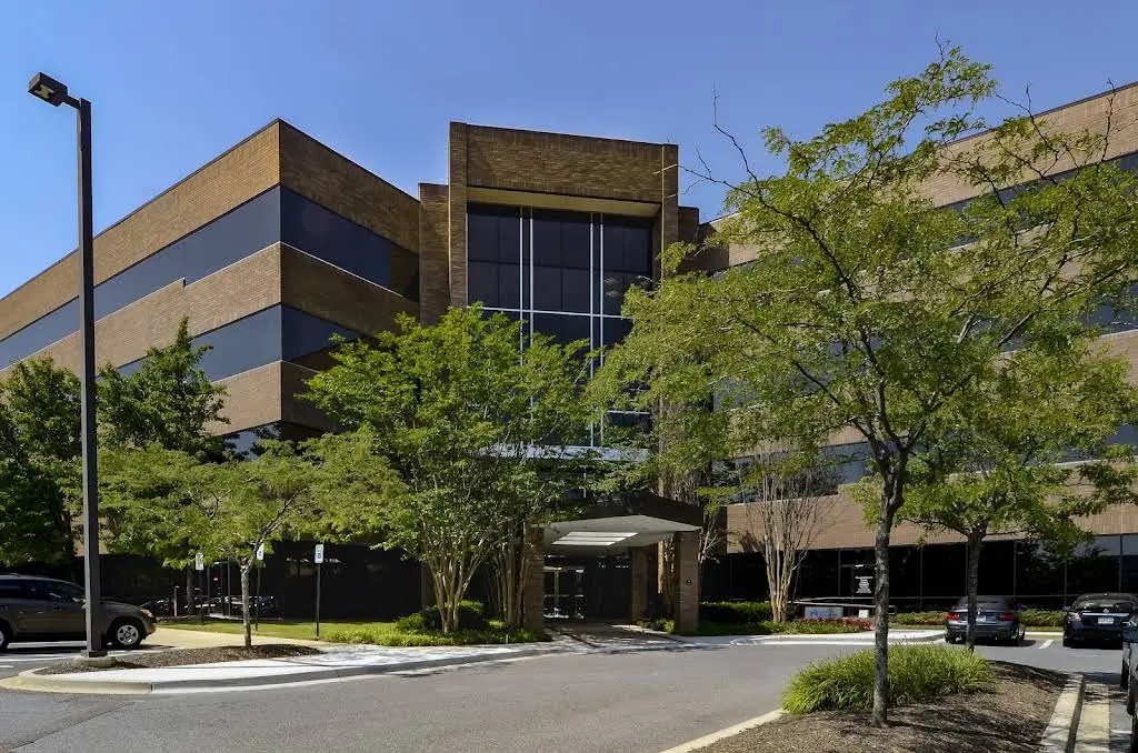 Family Orthodontics of Annapolis - Professional dental clinic exterior with modern facilities