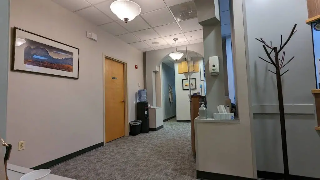 Endodontics PA - Professional dental clinic exterior with modern facilities