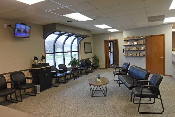 Boeding, Speltz & Wernimont Family Dentistry - Professional dental clinic exterior with modern facilities