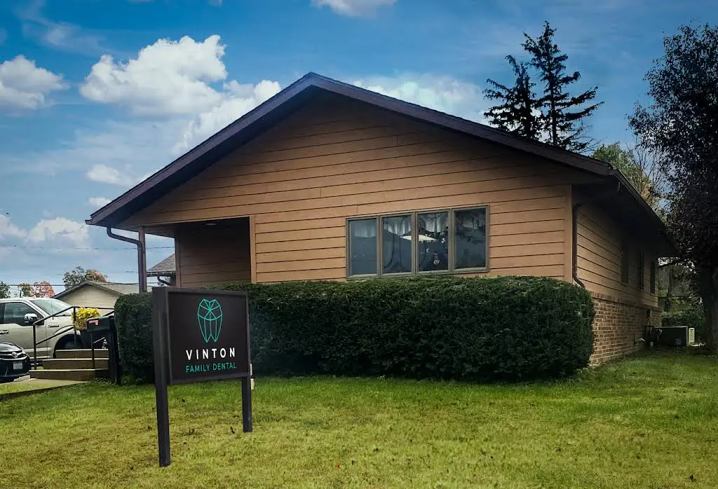 Vinton Family Dental - Professional dental clinic exterior with modern facilities