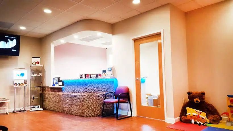 EZ Smile Family Dental - Baltimore - Professional dental clinic exterior with modern facilities