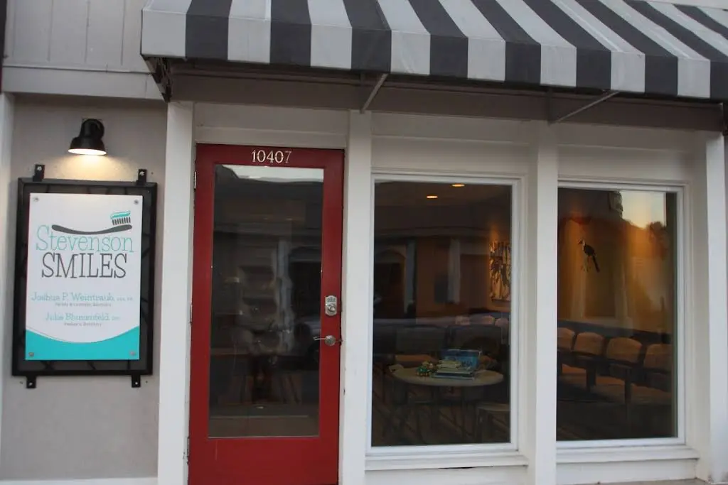 Stevenson Smiles - Professional dental clinic exterior with modern facilities