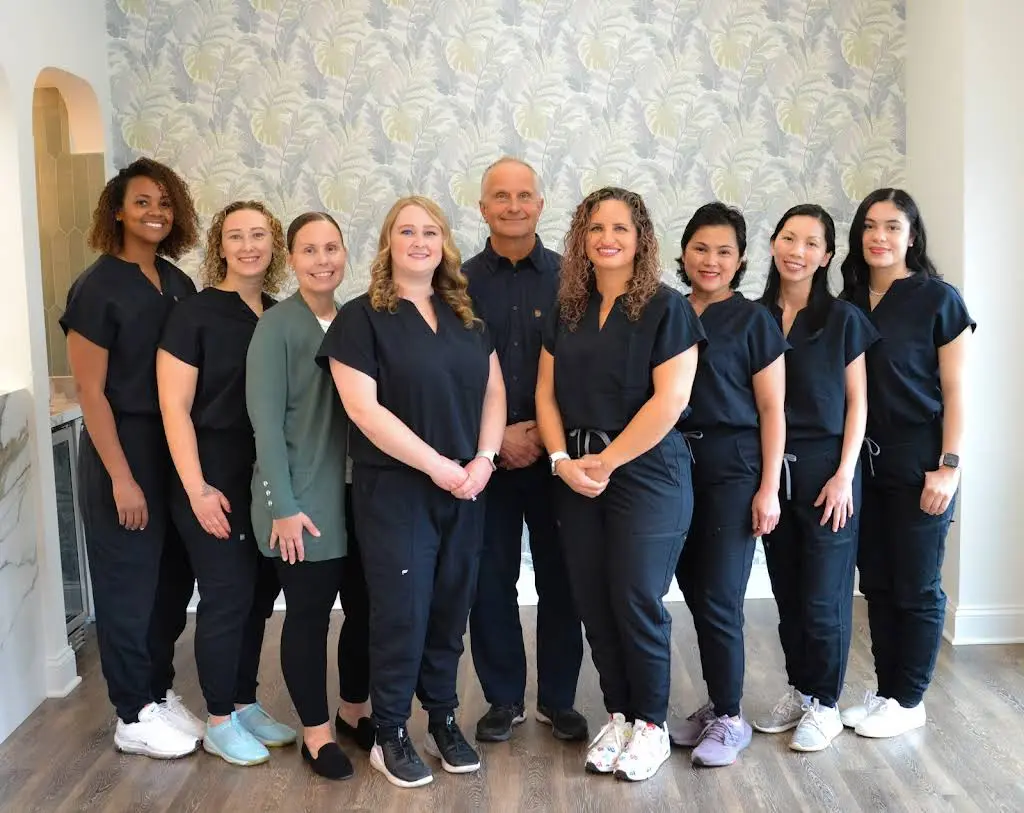 Sterling Virginia Smiles - Professional dental clinic exterior with modern facilities