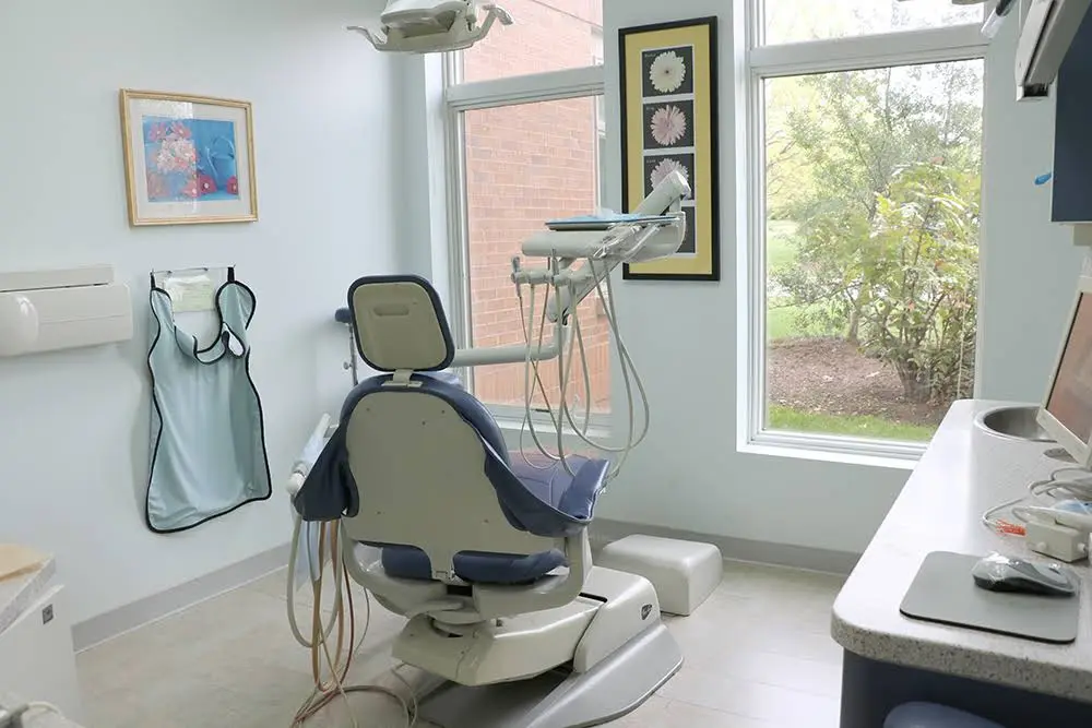 Mariah Shojaei Endodontics